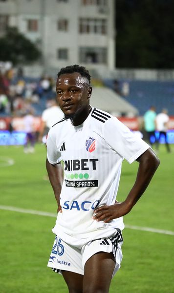 Criticat dur după meci   Ongenda,   ținta acuzațiilor  după Botoșani - Craiova. „A furat” golul lui Dumiter