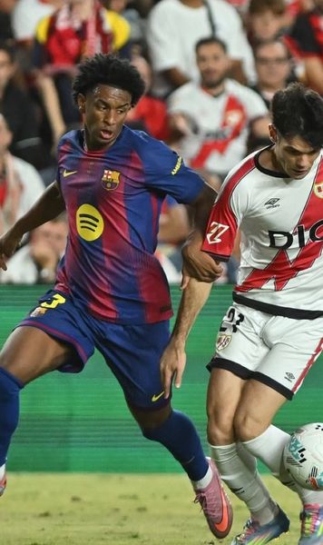 Fără VAR în prima repriză  Probleme la meciul dintre   Rayo Vallecano și Barcelona  » Lamine Yamal, penalty contestat