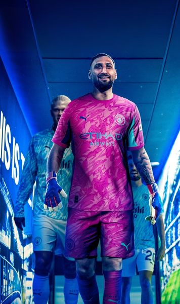 Donnarumma, prezentat oficial    VIDEO.  Portarul italian a semnat pe   cinci ani  cu Manchester City: „Ciao, Gigio!” » Suma plătită de englezi