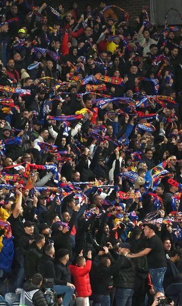 UEFA: „FCSB e unul dintre cazuri!”  Forul de la Nyon, pentru GOLAZO.ro: campioana riscă sancțiuni pentru rasism.   FCSB a blocat vânzarea pachetelor de bilete