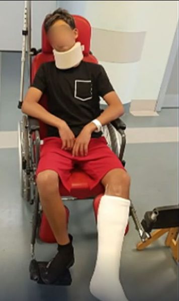 Furie în Italia  Reacția tulburătoare a   copilului bătut de un părinte  la un meci de juniori: „Tati, ai fi făcut la fel?” » Buffon: „Barbar și inuman!”