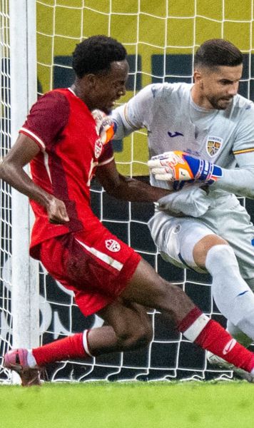 Lucescu nu-l schimbă pe Moldovan  Selecționerul insistă cu Horațiu pentru meciul cu Cipru,   în ciuda gafei cu Canada:  „Nu e momentul să pedepsesc un portar”