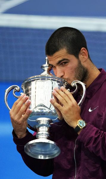 Alcaraz a câștigat US Open  Spaniolul l-a învins pe Jannik Sinner în finala ultimului   Grand Slam  din 2025 și a devenit lider ATP. Cifre spectaculoase la doar 22 de ani!