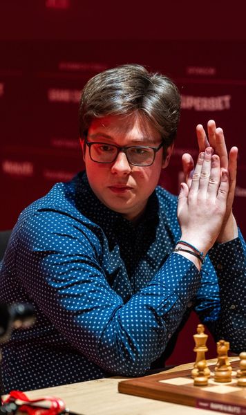 A rămas fără titlul de Mare Maestru     Șahistul care reprezintă România  a pierdut apelul la Comisia de Etică + a fost suspendat 3 ani!