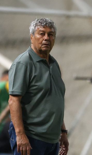 Lucescu acuză arbitrii   Selecționerul României, după remiza cu Cipru: „Arbitrajul   nu ne-a lăsat  să atacăm”