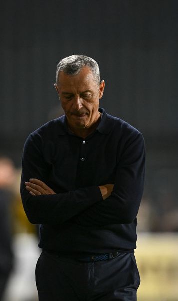 Rednic ripostează  Primele declarații ale antrenorului, după concedierea de la Standard Liege:   „Nu am acceptat să fiu o marionetă”