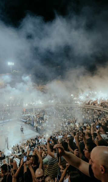 Incidente violente în Serbia   Fanii de la Steaua Roșie Belgrad   i-au atacat cu bâte  pe cei ai lui Partizan, după amicalul cu PAOK