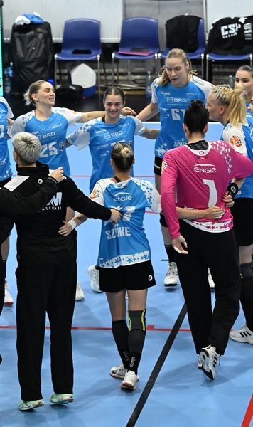 CSM București a spart gheața   „Tigroaicele” au revenit de la   -4 goluri   și au câștigat primul meci din   Liga Campionilor