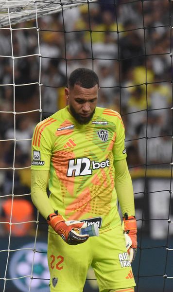 „Mi-au hărțuit sexual fetița”  Un fotbalist vorbește despre incidente șocante în parcarea stadionului. Victima?   Fiica lui de 13 ani!