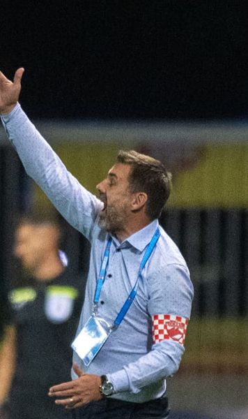 „Avem nevoie de 2-3 jucători”  Dinamo s-a distrat cu Petrolul, însă Kopic   insistă pentru transferuri:  „Trebuie să înțelegem asta”