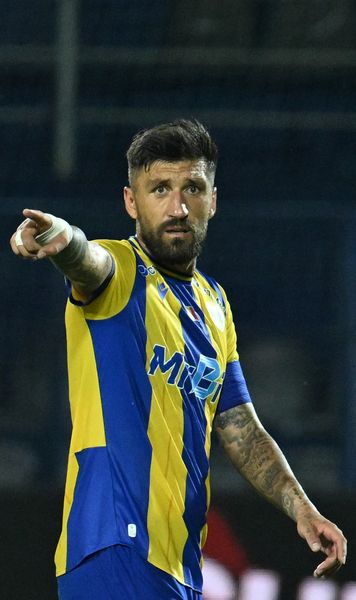 Papp, semne obscene  Fundașul a explicat de ce a intrat în   conflict cu fanii:  „Nu le cer scuze!”