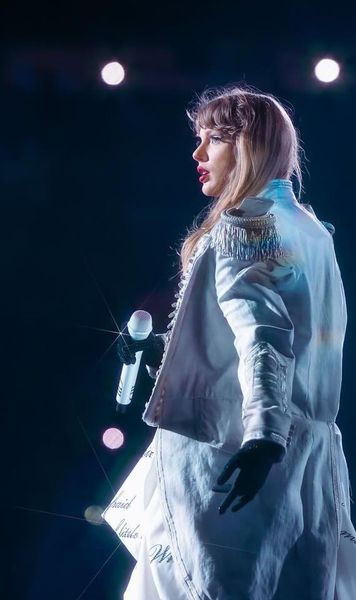 Scut portabil antiglonț în NFL    Cât costă măsura de securitate  la care a apelat Taylor Swift: „Probabil primește multe amenințări”