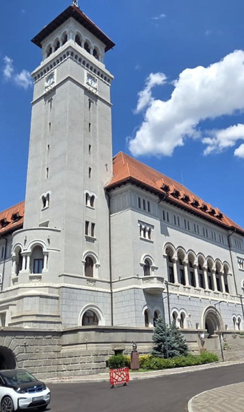 Finala    BCR Sport Arena Streetball  se joacă în București 