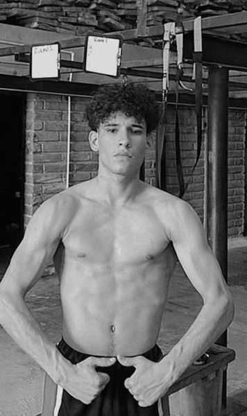 Boxer asasinat!  Un sportiv de 21 de ani a fost găsit   înfășurat într-o pătură  la granița dintre SUA și Mexic » Detalii macabre