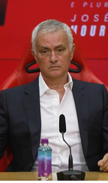 Mourinho, prezentat la Benfica  Tehnicianul a fost luat la țintă de președintele lui Fener:   „Ciudată coincidență!  Parcă a plănuit totul”