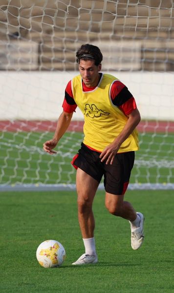 A ajuns în Liga 3  Fotbalistul care   a promovat cu Dinamo  și era văzut ca un tânăr talent a semnat azi contractul