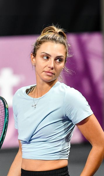 Jaqueline, învinsă și la dublu  Românca s-a oprit în   sferturile  turneului de la Seul » Pe teren au fost trei legende ale probei