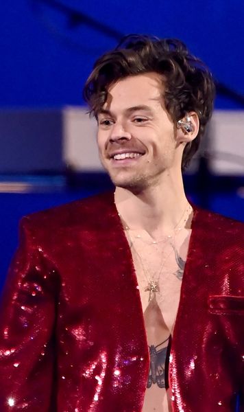 Harry Styles, performanță la Berlin  Faimosul cântăreț britanic   a terminat maratonul în mai puțin de 3 ore