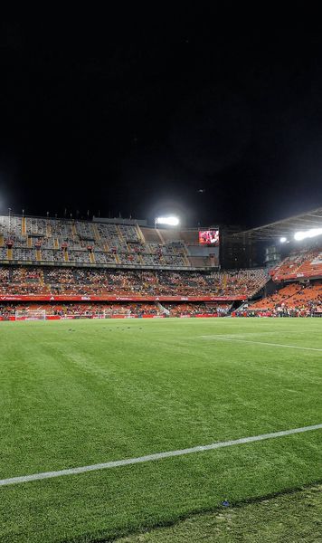 Valencia - Real Oviedo, amânat   Meciul de pe Mestalla, reprogramat   din cauza furtunilor  și a ploilor abundente. Ce măsuri au mai luat autoritățile
