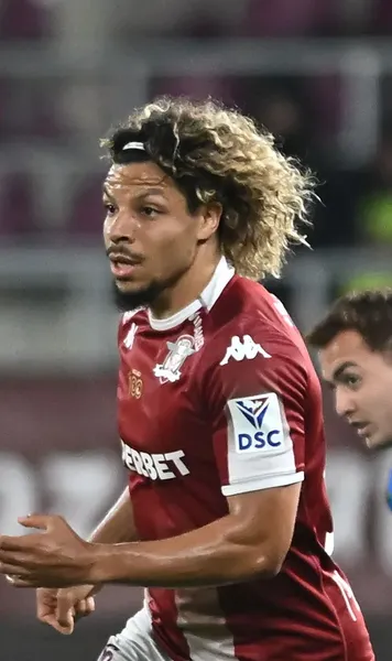 Papeau, înapoi în Superliga  Fostul jucător de la   Rapid  a fost anunțat la o echipă care se află pe loc de play-off