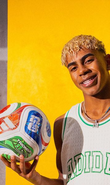 Mingea de la CM 2026     FOTO.  FIFA a dezvăluit balonul cu care se va juca la turneul final de anul viitor »   Ce denumire are