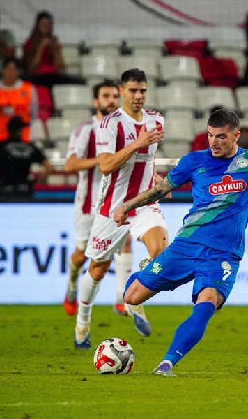 Mihăilă, ce gol!    VIDEO.  Momentul în care internaționalul român   marchează de la mijlocul terenului  în Turcia