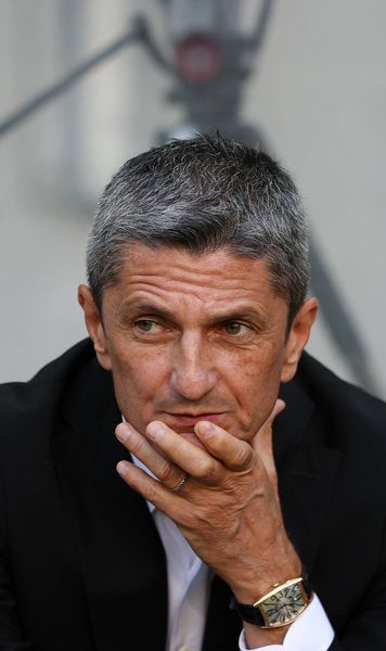 Lucescu, în pericol!  Antrenorul riscă   să fie demis de la PAOK  dacă pierde cu Olympiacos. Ce face patronul la prima criză