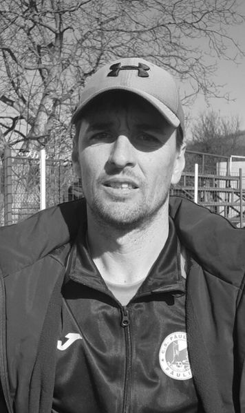 Veste tragică  Fostul jucător de la UTA s-a stins prematur din viață » Se tratase de   cancer  în urmă cu puțin timp