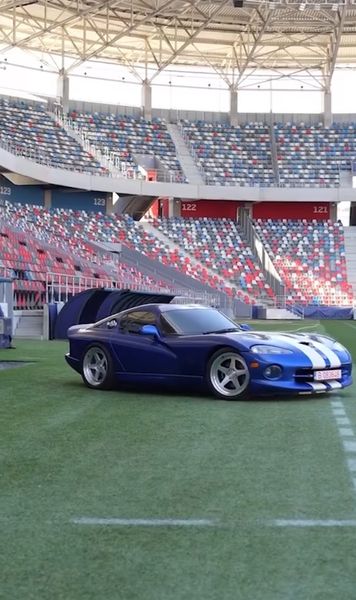 Mașini pe gazonul din Ghencea   Ce eveniment se va organiza pe   stadionul Steaua  + Unde își vor disputa „militarii” meciul din etapa #11