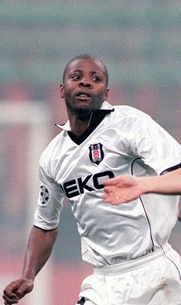 „Hagi era diavolul, zicea că e din Mafie”  Un fost adversar nu-l iartă nici azi pe „Rege”.   Îl acuză de rasism:  „L-am pălmuit”