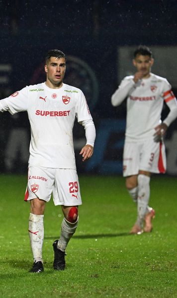 L-a impresionat pe Kopic  Fotbalistul lăudat de tehnicianul lui   Dinamo:  „Își împinge limitele la antrenamente”