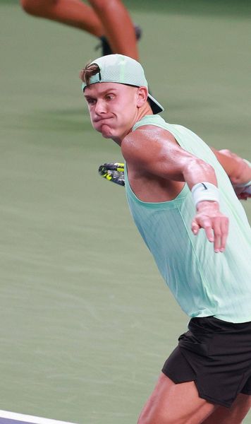 „Vreți să moară un jucător?”  ATP ar putea introduce   o nouă regulă,  după ce Rune, Djokovic și Sinner au fost doborâți de căldură