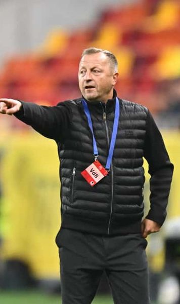 „Vreți să ne ferim de voi?”  Selecționerul Moldovei a vorbit de agresivitatea jucătorilor săi:   „Credeți că le-am spus să-i dea peste picioare lui Hagi?”