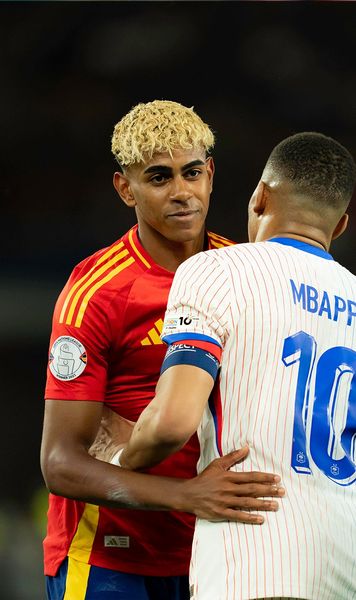 „Lamine Yamal trebuie lăsat în pace”    Mbappe îi ia apărarea  vedetei de la Barcelona: „La vârsta asta, toată lumea face greșeli”