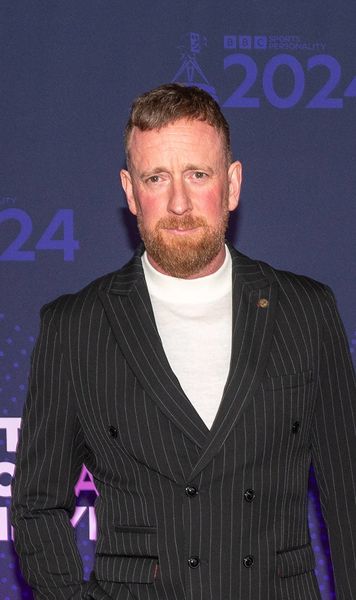 „Am prizat cocaină de pe medalia de aur”  Ciclistul englez cu cinci titluri olimpice, dezvăluiri despre   dependența de droguri : „Nu știu cum de nu am murit”