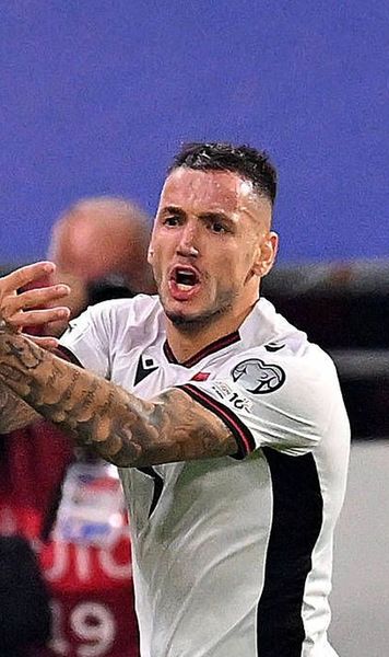 „Ucideți albanezii!”    VIDEO.  Istvan Kovacs, în mijlocul unor   incidente grave la Serbia - Albania  » Marcatorul golului victoriei s-a răzbunat pe sârbi