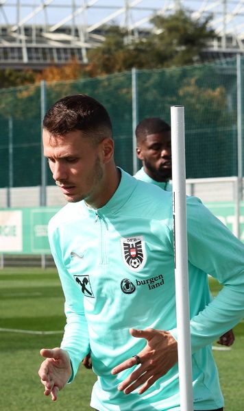 Florucz, interviu în limba română  Atacantul cu părinți români a dezvăluit de ce   a ales să joace pentru Austria:  „Nu a fost greu de luat decizia”