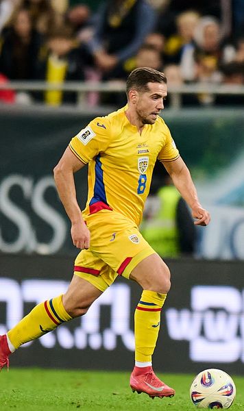 Culisele victoriei cu Austria    GOLAZO.ro  a aflat   detalii din dosarul  lui Mircea Lucescu » Unul dintre cele mai pregătite meciuri din istoria naționalei