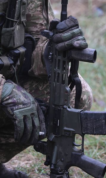 Mai rău decât Blănuță!    Ce a făcut un internațional ucrainean  legat de războiul anti-Rusia. Atacat, anchetat, forțat!