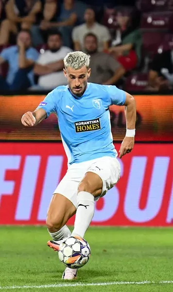 Vlad Dragomir, impact instant  Internaționalul român a marcat un   gol superb  la doar patru minute după ce a fost introdus