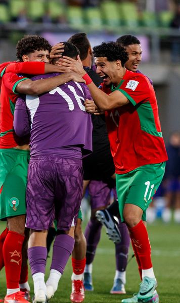 Profeția veche de 50 de ani s-a adeverit  Un fost campion mondial anunța încă din 1975:   „Acesta e viitorul fotbalului”