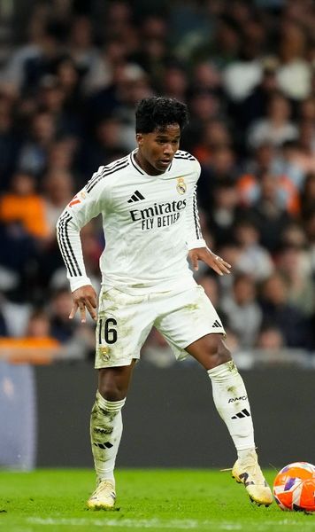 Investiţie fabuloasă  Şi-a instalat acasă o   sală de sport asemănătoare cu ce au Messi şi Ronaldo.  Preţul e uluitor