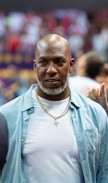 Antrenor și jucător, arestați!  Ancheta FBI zguduie NBA!   Au trucat  meciuri pentru pariuri și jocuri de poker sub coordonarea mafiei!