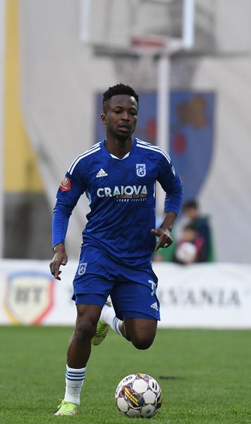 Asamoah a fost externat     Când va putea reveni   pe gazon fostul mijlocaș de la FCU Craiova 