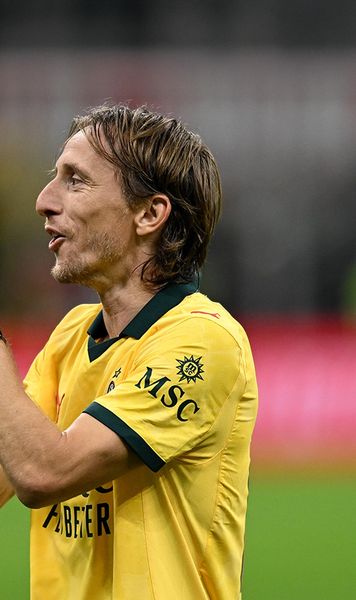 Cadouri de peste 20.000 de euro  Cu ce și-a răsfățat   Luka Modric  colegii de la AC Milan: „Ne-a luat tuturor ca să scape”