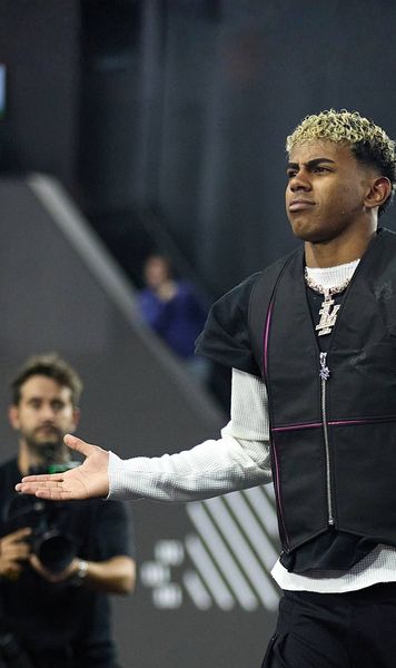 Lamine Yamal încinge spiritele  Starul Barcelonei,   postări provocatoare  înainte de meciul cu Real Madrid: „Pentru asta joacă un fotbalist venit de pe străzi”