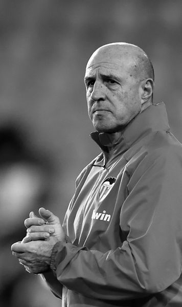 Fotbalul spaniol, în doliu  A murit legendarul portar de la   Real Madrid și Valencia,   parte din staff-ul care a scris istorie la Euro 2008, CM 2010 și Euro 2012