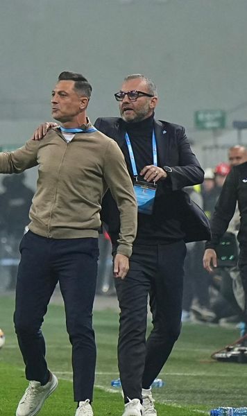 Extremele lui Mirel Rădoi    FOTO.  GOLAZO.ro a stat cu ochii pe   antrenorul de la U Craiova  la meciul cu Rapid: nervi, calm, copil de mingi, înjurat și îmbrățișări