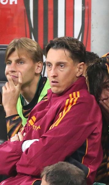 A cedat pe bancă    VIDEO+FOTO.  Schimbat după ce a ratat un penalty, Dybala a fost surprins   plângând în hohote