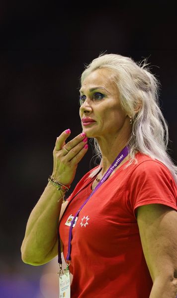 „Am vrut să mă sinucid”     Mărturie tulburătoare:   o fostă gimnastă o acuză pe Camelia Voinea, antrenoarea și mama Sabrinei Voinea